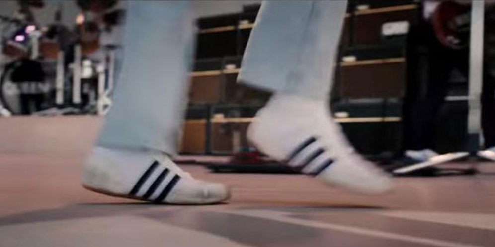 Ini Dia 3 Sneakers Favorit Freddie Mercury